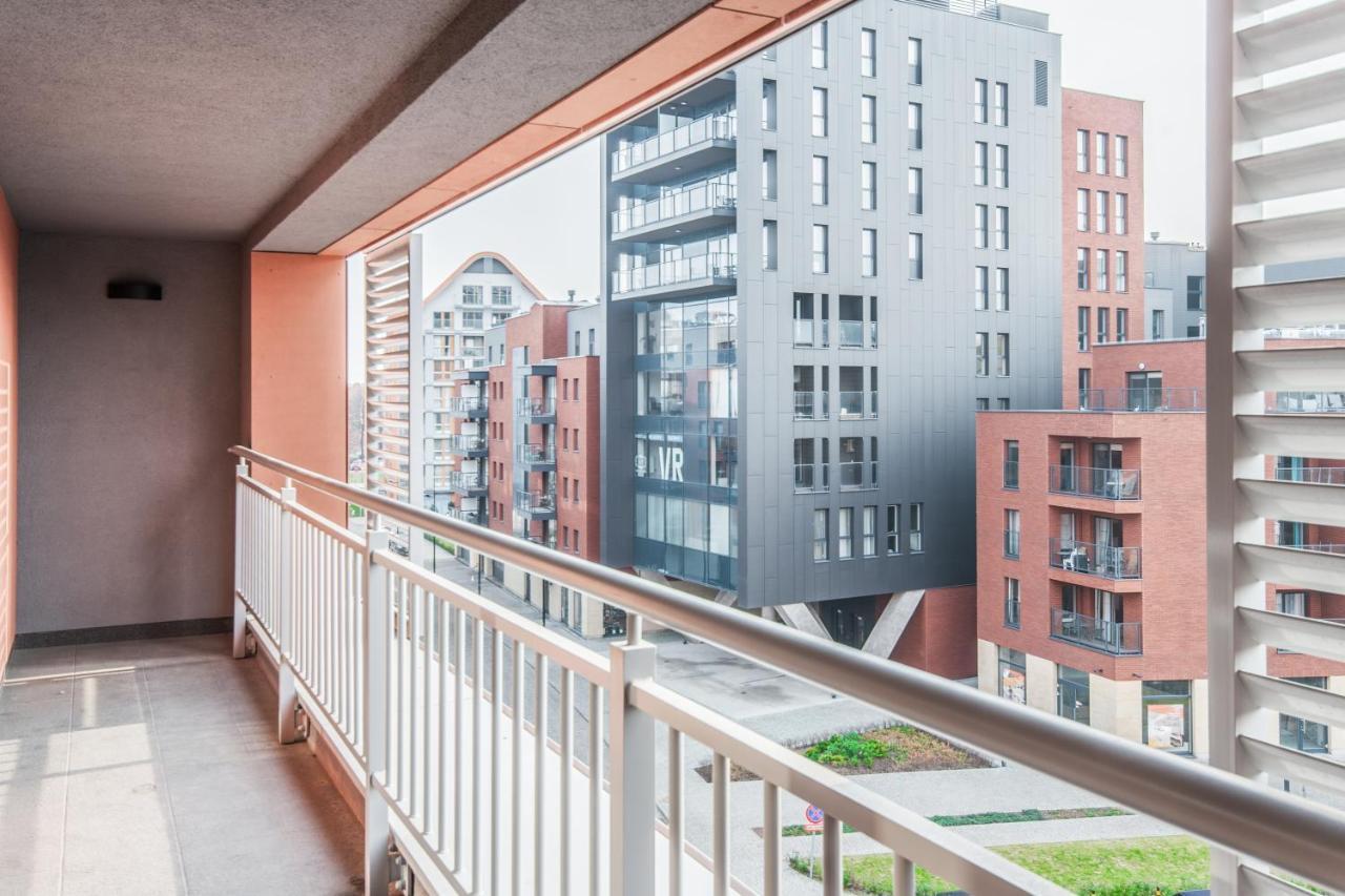 גדנסק Citystay Waterlane Island Apartment מראה חיצוני תמונה